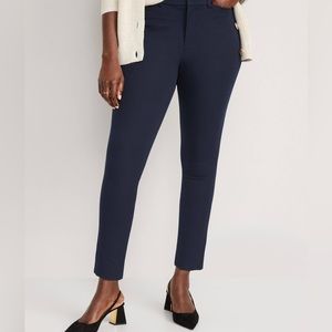Old Navy Pixie Skinny Ankle Pant Size Petite 14